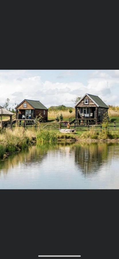Lake View Lodges Long Melford Zewnętrze zdjęcie